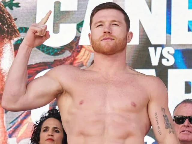 Turki Alalshikh Halts Negotiations for Canelo Alvarez's Multi-Fight Deal